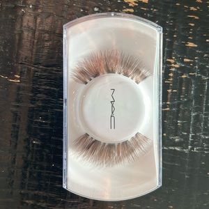 M·A·C LASH / 48 SHOW-OFF LASH / MAC Lashes